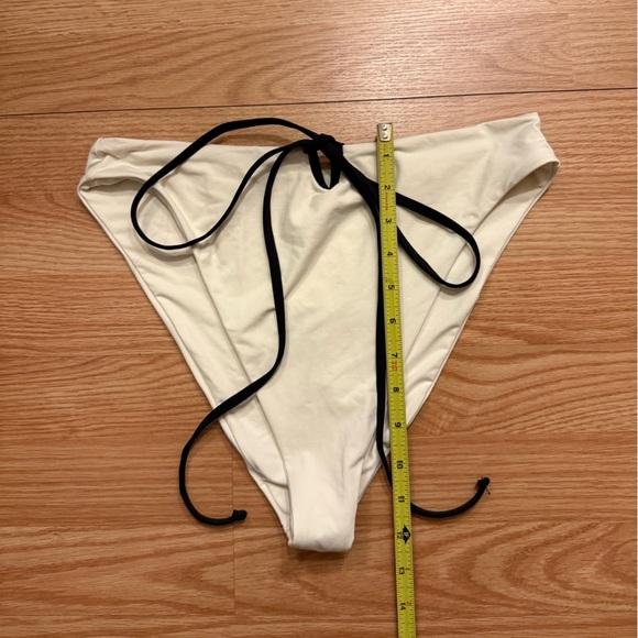 L*Space Joy Bitsy Bikini Bottom in Cream Black - L - Picture 5 of 7
